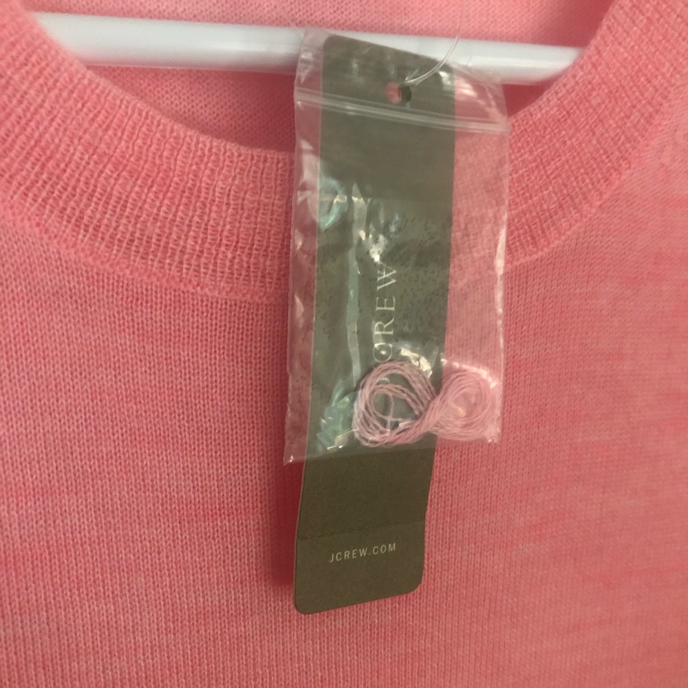 New w Tag: J Crew Lightweight Full Cashmere Tank or Sweater Vest. Size Medium - Picture 7 of 13